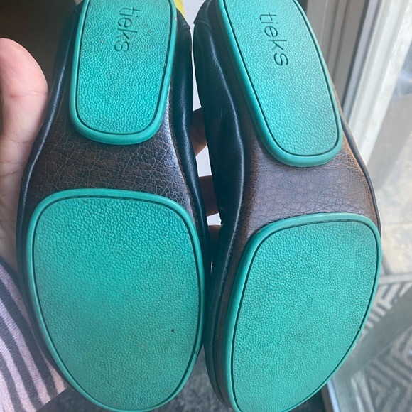 Tieks By Gavriell Ballet Flats Shoes Black Leather Smooth Foldable Size 8 Women - Picture 14 of 14